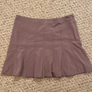 Women’s size 2 Lululemon skort.